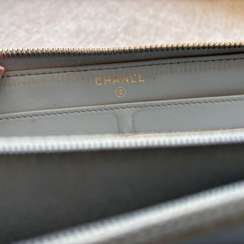 Authentic CHANEL multicolor python skin zip around long wallet - Picture 8 of 14